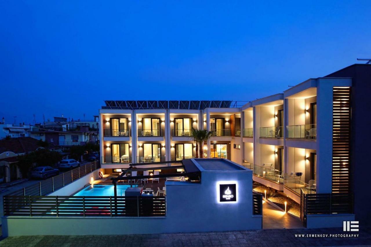 Senso Suites Néa Péramos Bagian luar foto