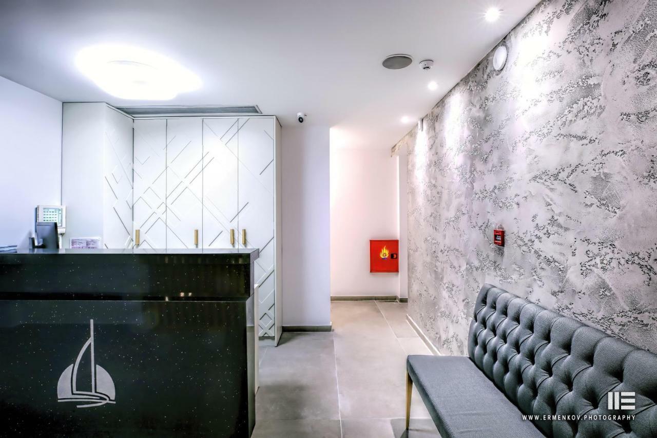 Senso Suites Néa Péramos Bagian luar foto