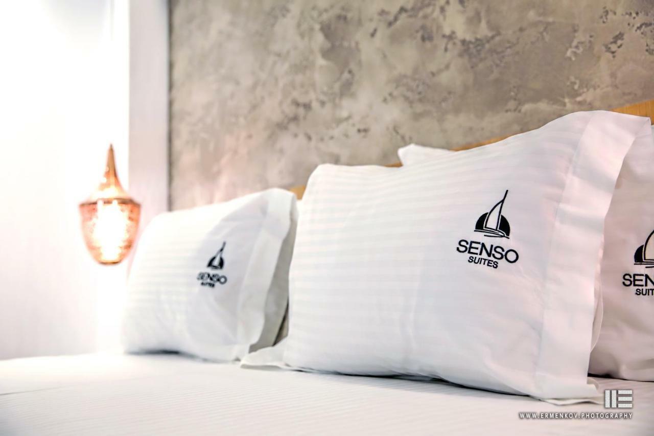 Senso Suites Néa Péramos Bagian luar foto